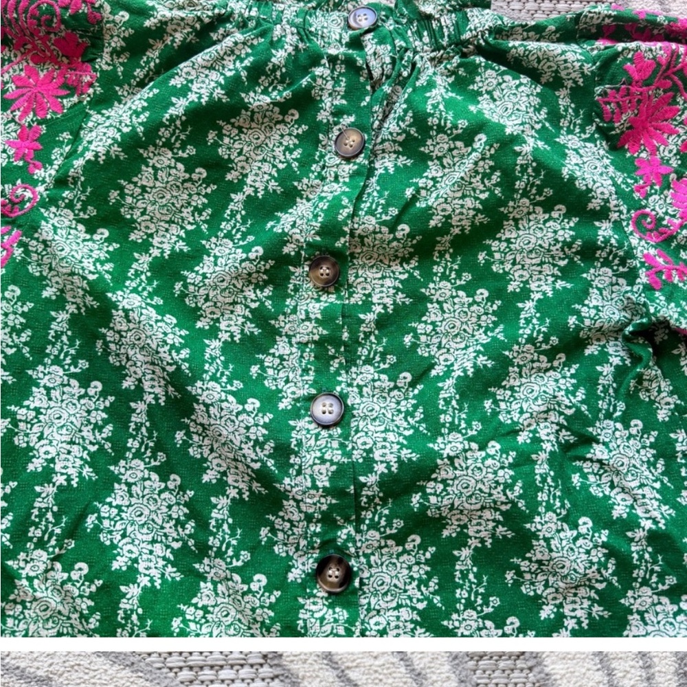 THML Women’s Anegada Embroidered Puff Short Sleeve Blouse Green Pink Size XS Top - Picture 5 of 6